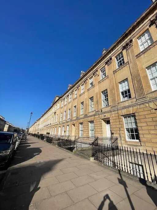 The Great Pulteney Penthouse, Bath City Centre