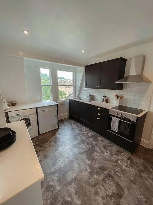 The Great Pulteney Penthouse, Bath City Centre Apartment